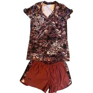 Under Armour Women's Velocity Obscura Athleisure T shirt & short Set. Size Small
